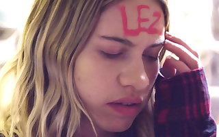 Relieve oneself Lesbian Sex Connected with Teens
