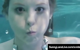 Scuba Sucking Sunny Impetus Blows A Dick Underwater!
